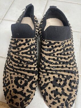 Kenneth Cole Reaction Leopard Print Slip-On Sneakers in Beige and Black